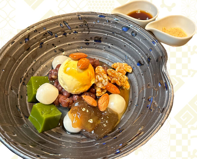 キャラメルナッツとわらびもちあんみつ