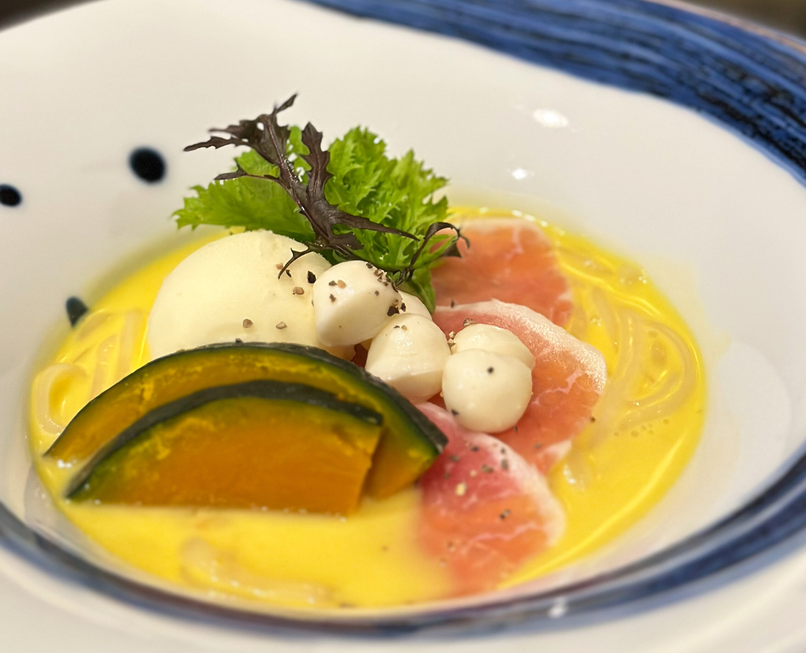 柚子香る かぼちゃクリームの冷しうどん